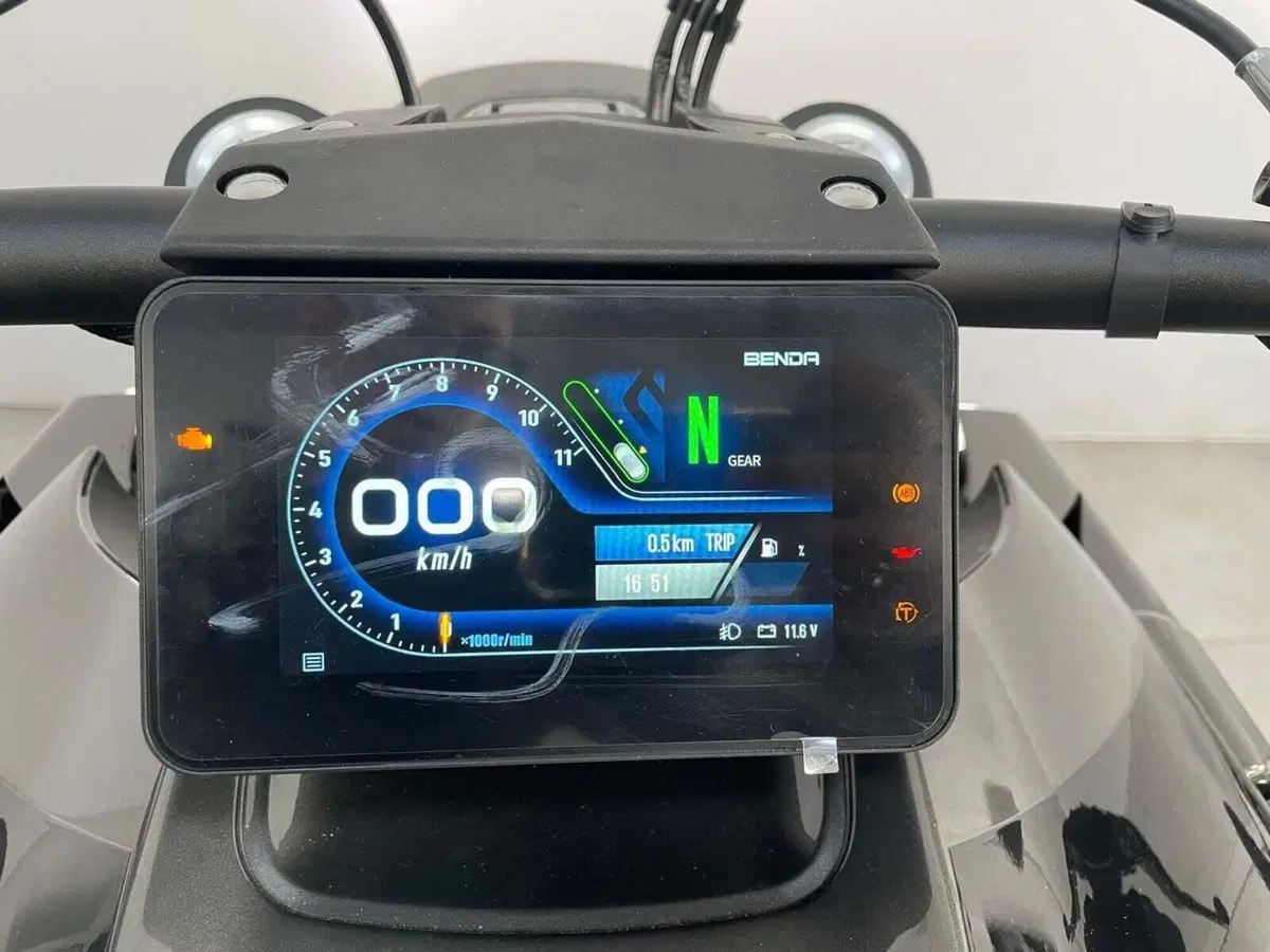 Benda Motorcycles LFC 700 Pro (2026) (6)