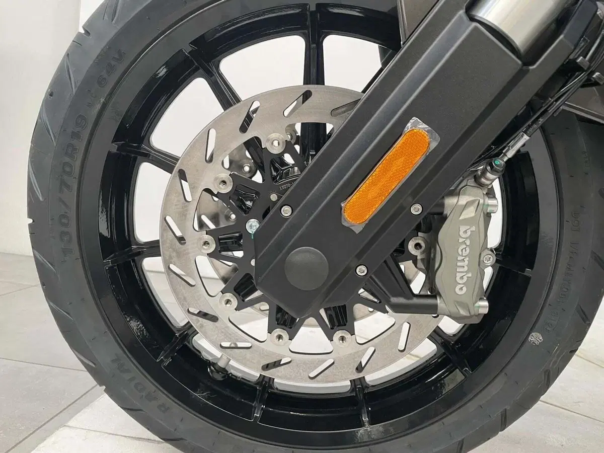 Benda Motorcycles LFC 700 Pro (2026) (15)