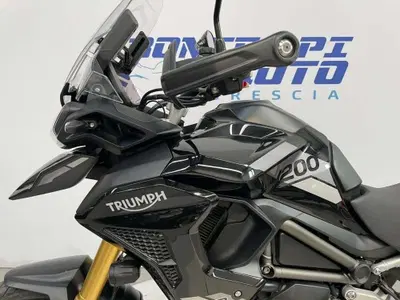 Triumph Tiger 1200 Rally Pro (2022 - 23) usata