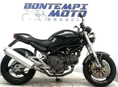 Ducati Monster 900 Dark (1999 - 02) usata