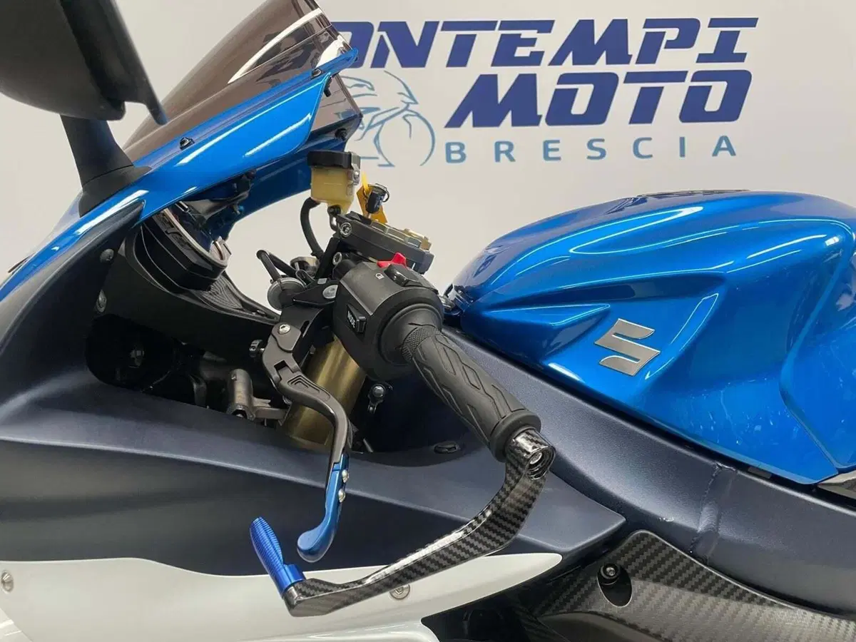 Suzuki GSX R 750 (2011 - 17) (4)