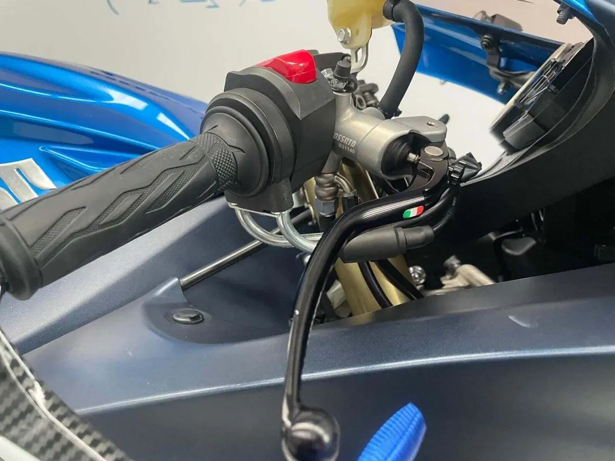 Suzuki GSX R 750 (2011 - 17) (7)