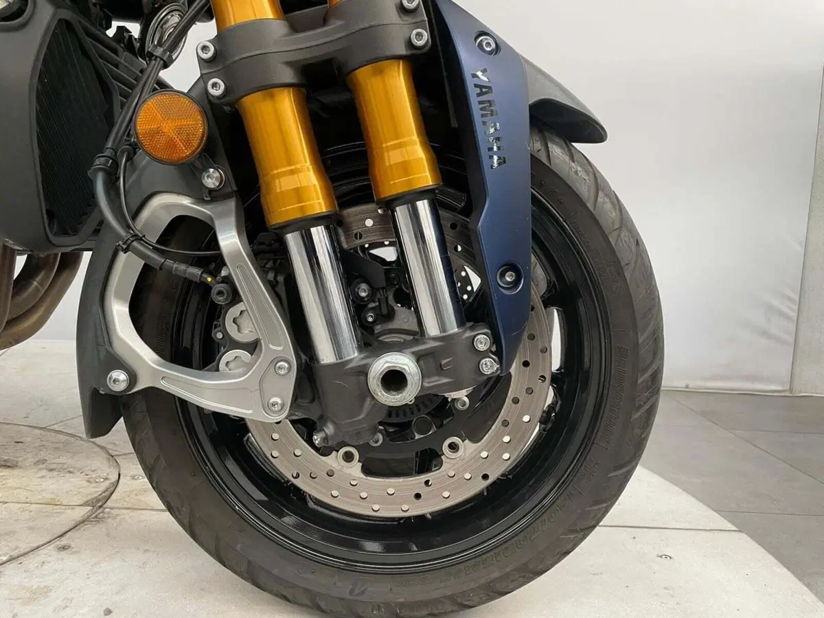 Yamaha Niken 850 GT (2019 - 20) (7)