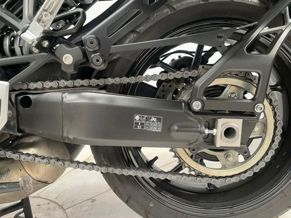 Yamaha Niken 850 GT (2019 - 20) (15)