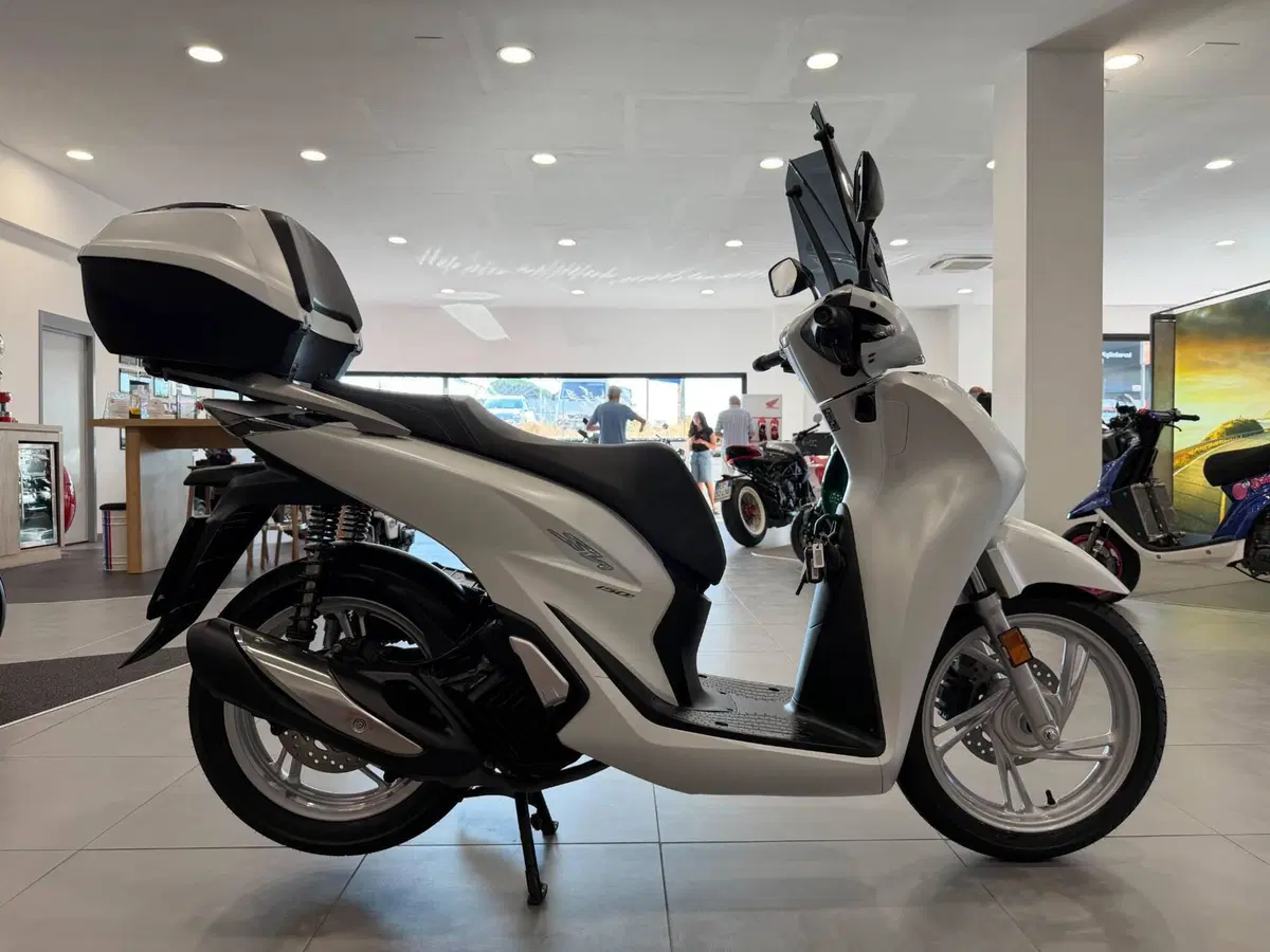 Honda SH 150i (2020 - 23) (7)