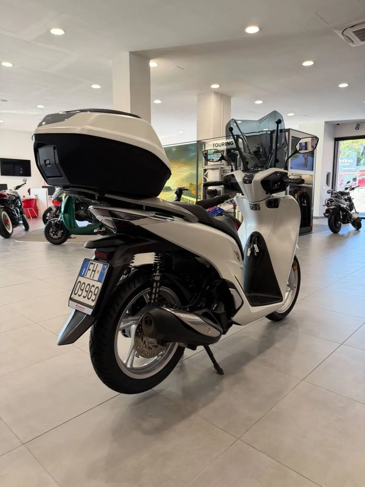 Honda SH 150i (2020 - 23) (8)