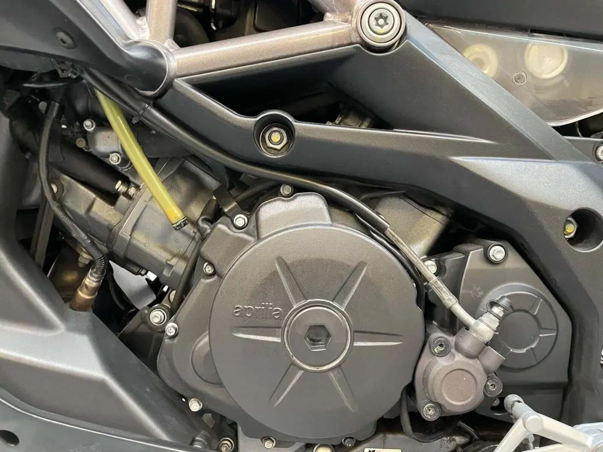 Aprilia Caponord ABS (2013 - 16) (11)