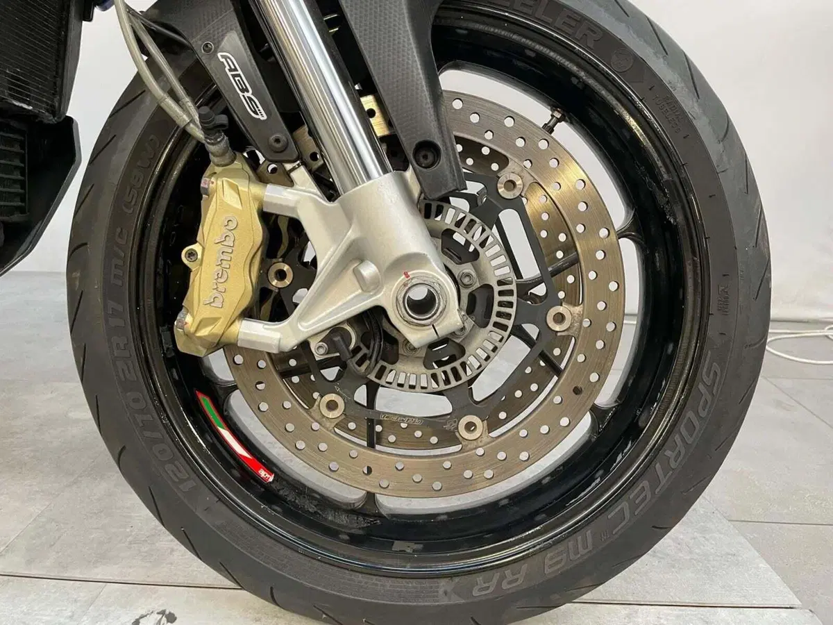 Aprilia Caponord ABS (2013 - 16) (16)