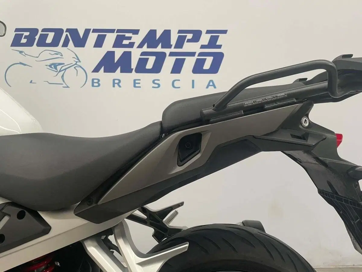 Honda Crossrunner ABS (2015 - 16) (13)