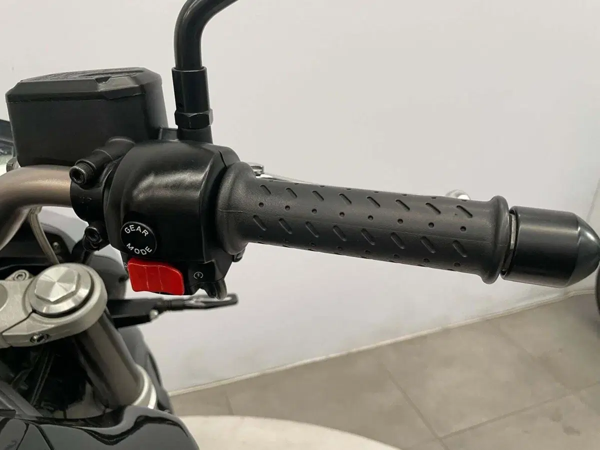 Aprilia Mana 850 (2007 - 16) (14)