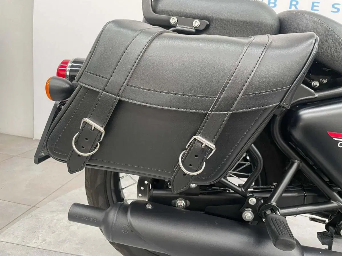 Royal Enfield Classic 350 (2021 - 26) (13)