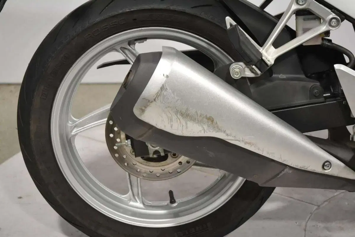 Honda CBR 250 R (2010 - 14) (9)