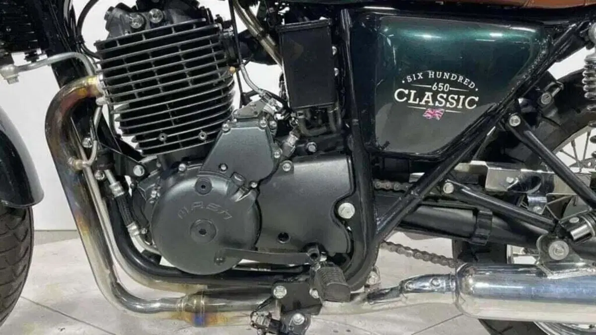 Mash Italia Six Hundred 650 (2021 - 25) (3)