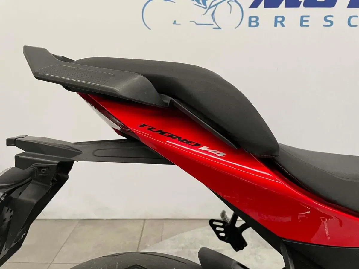 Aprilia Tuono V4 (2021 - 24) (5)