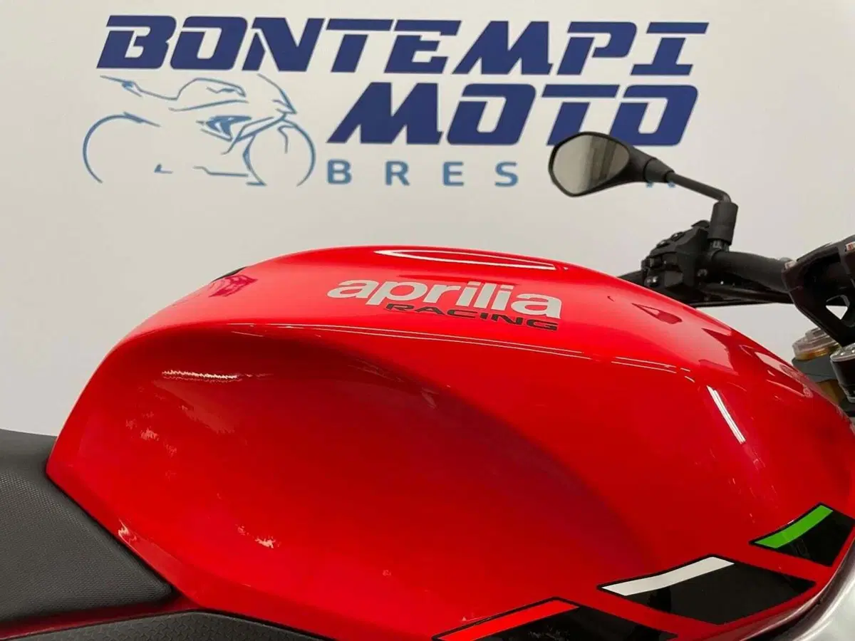 Aprilia Tuono V4 (2021 - 24) (6)