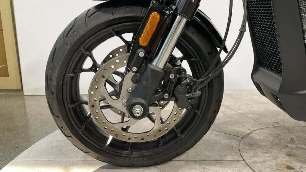Harley-Davidson 750 Street (2017 - 20) - XG 750 (6)