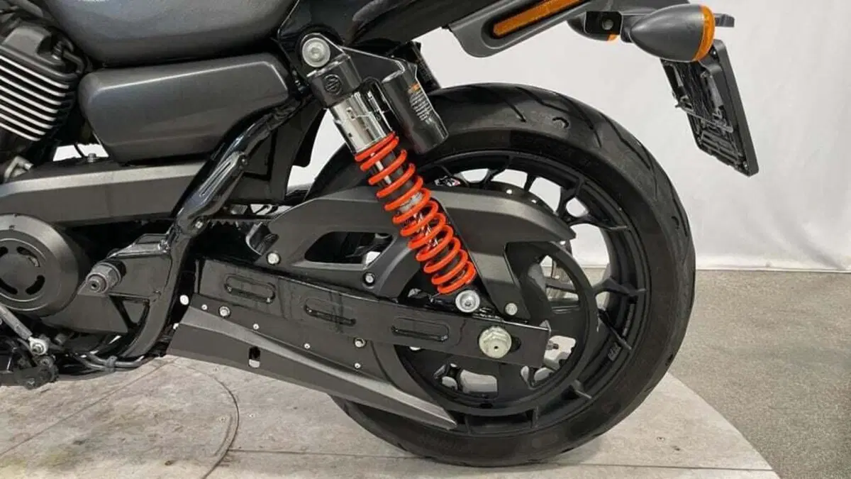 Harley-Davidson 750 Street (2017 - 20) - XG 750 (8)