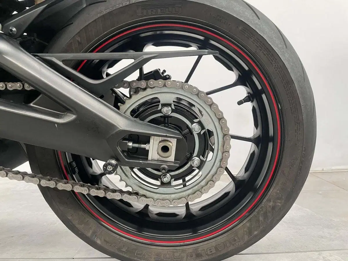 Yamaha MT-09 Street Rally (2014 - 16) (16)