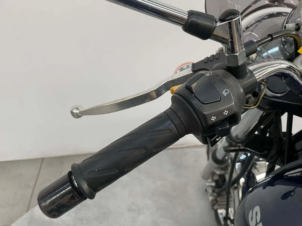 Suzuki TU 250 X (1997 - 03) (6)