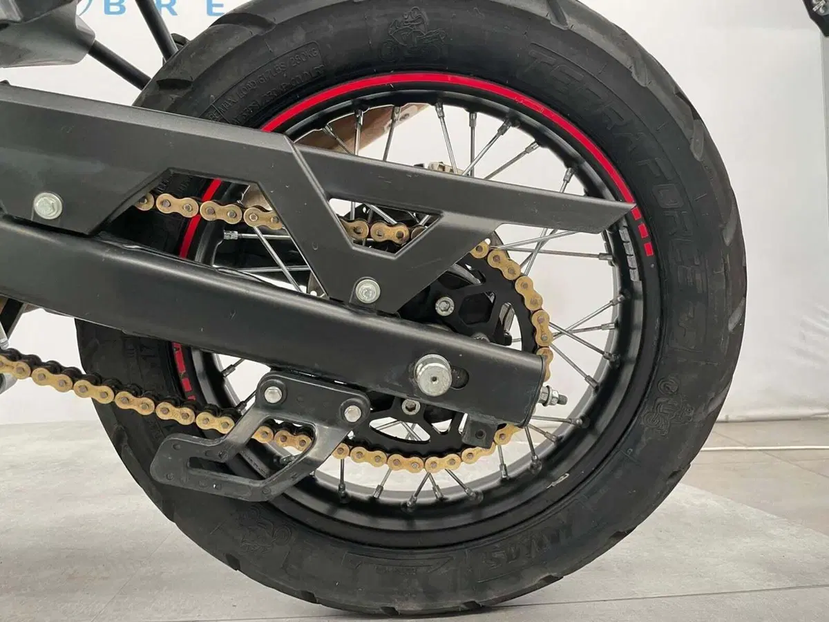 Royal Enfield Scram 411 (2022 - 24) (15)