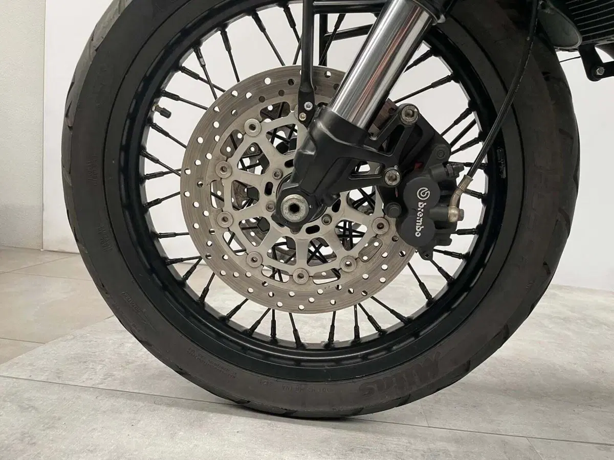 Moto Morini Scrambler 1200 (2009 - 17) (13)