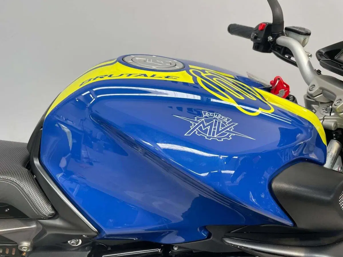 MV Agusta Brutale 800 EAS ABS (2016 - 19) (4)