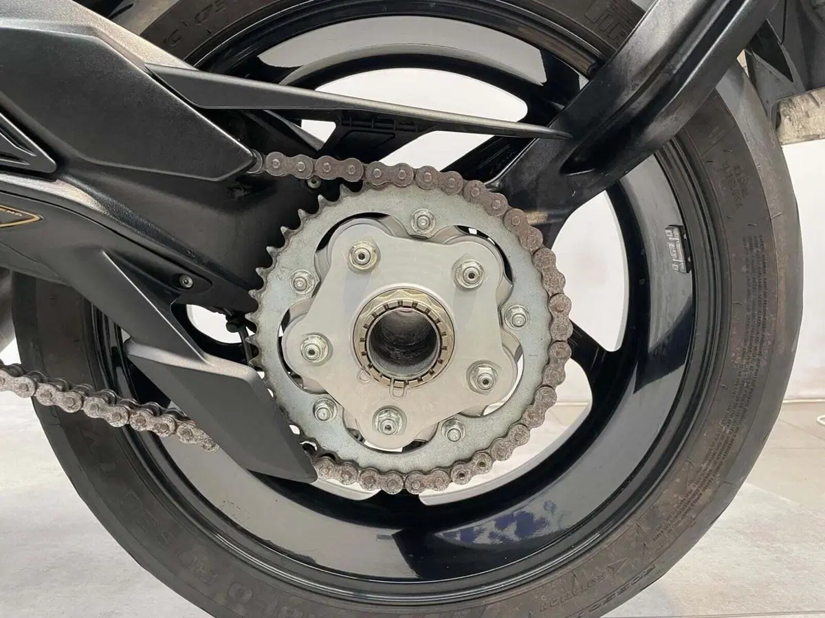 MV Agusta Brutale 800 EAS ABS (2016 - 19) (14)