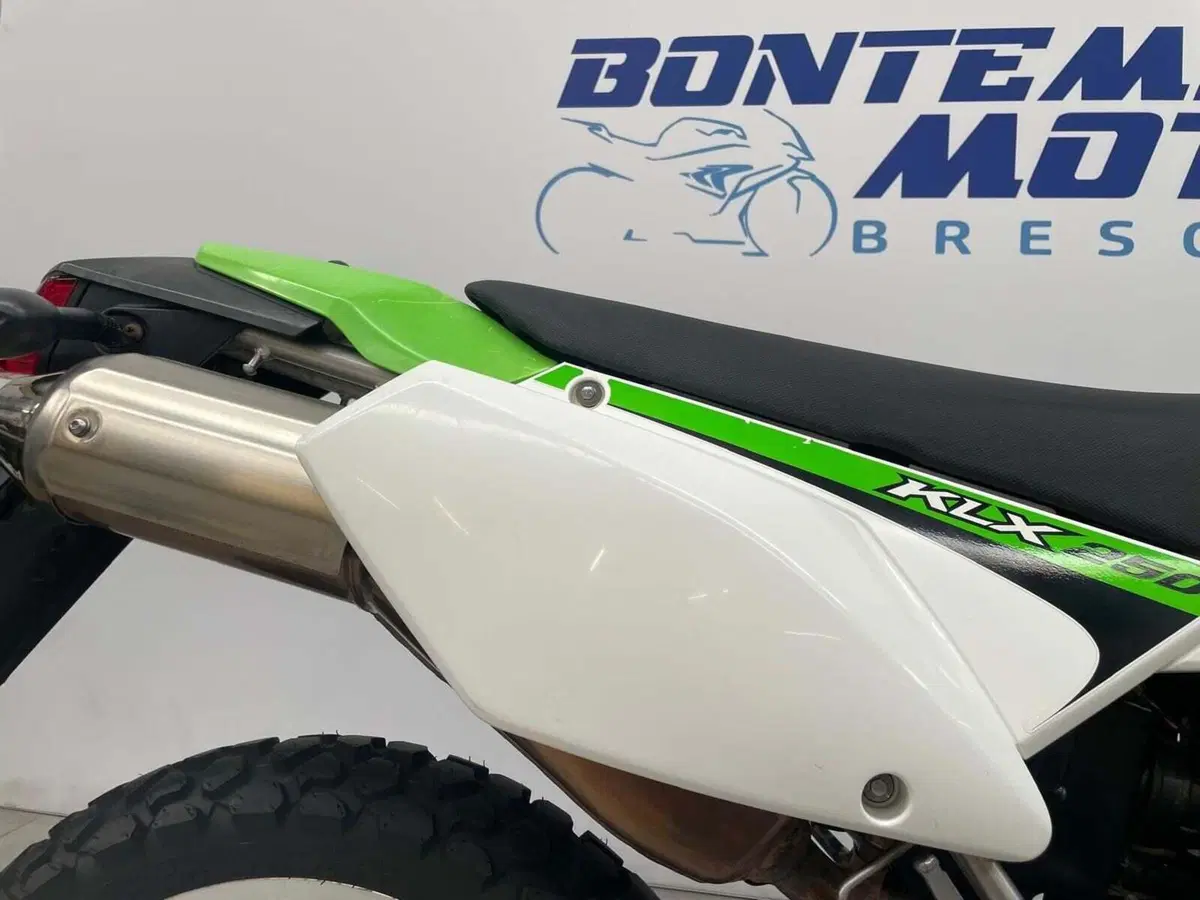 Kawasaki KLX 250 (2009 - 16) (9)