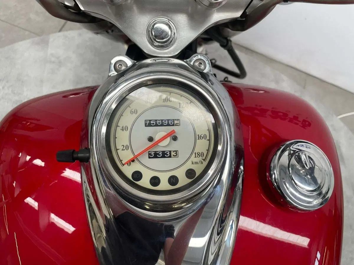 Yamaha XVS 650 Drag Star A Classic (1998 - 06) (9)