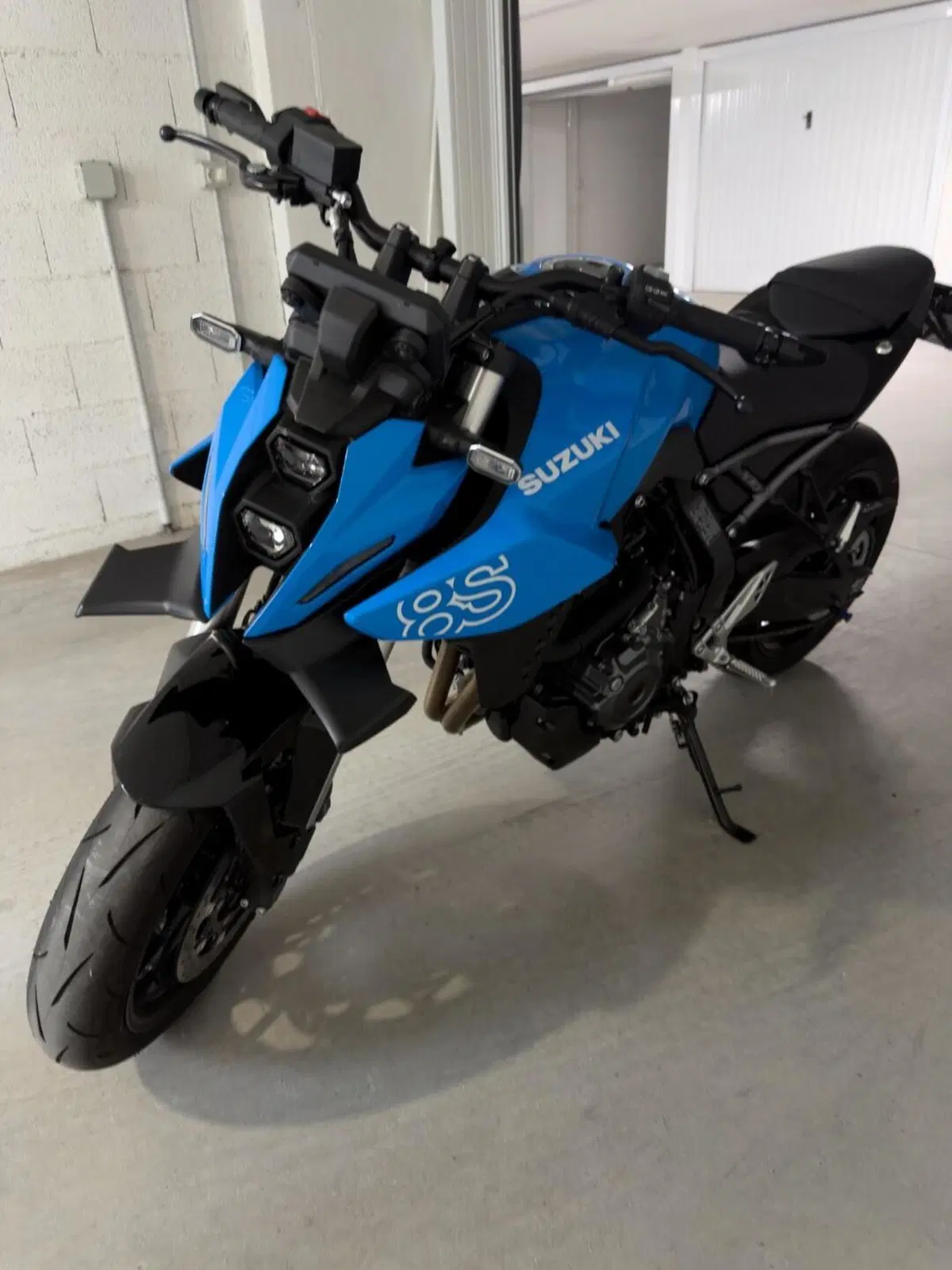 Suzuki GSX-8S (2025 - 26)