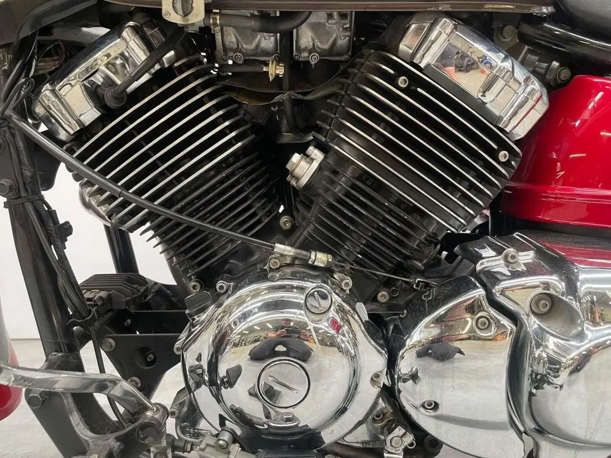 Yamaha XVS 650 Drag Star A Classic (1998 - 06) (10)