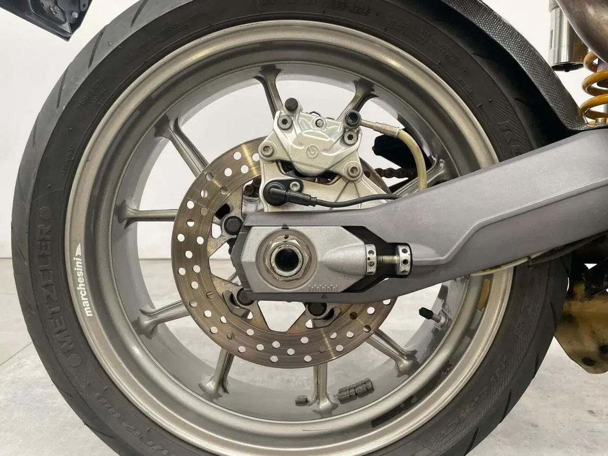 Ducati 999 (2002 - 04) (13)