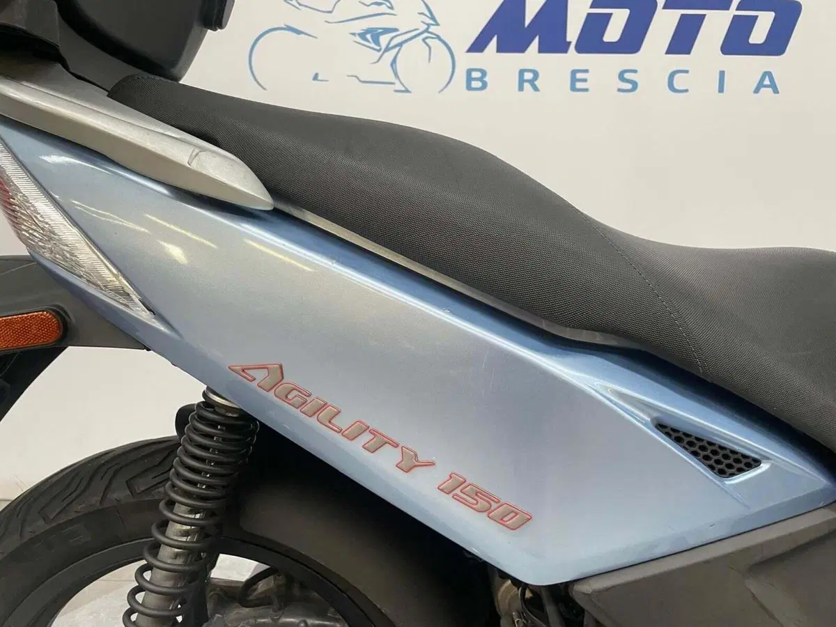 Kymco Agility 150 R16 (8)