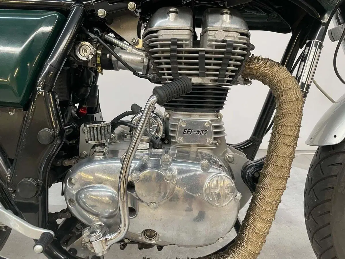 Royal Enfield Continental 500 GT (2017 - 18) (4)