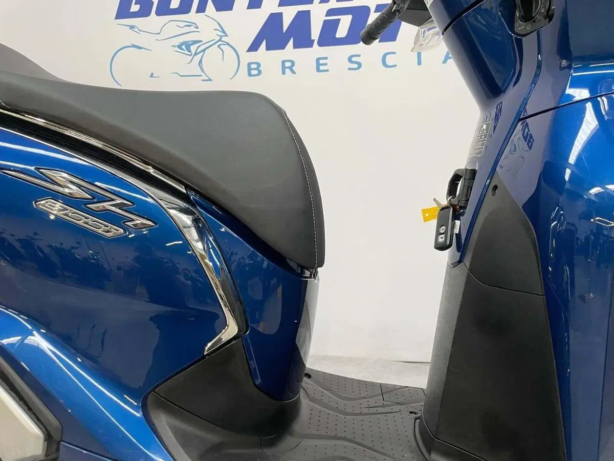 Honda SH 300 i ABS (2016 - 20) (5)