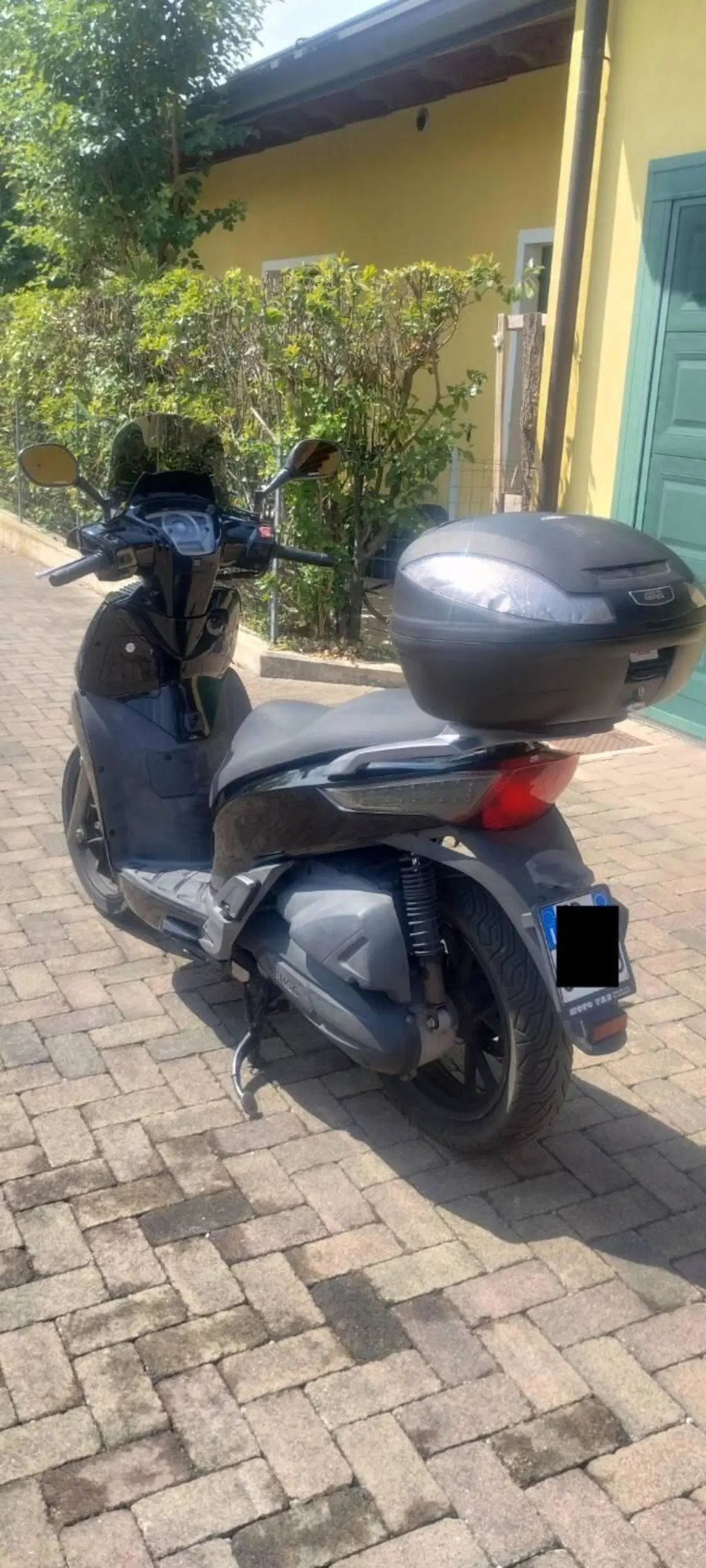 Kymco People 125i GT (2010 - 17) (6)