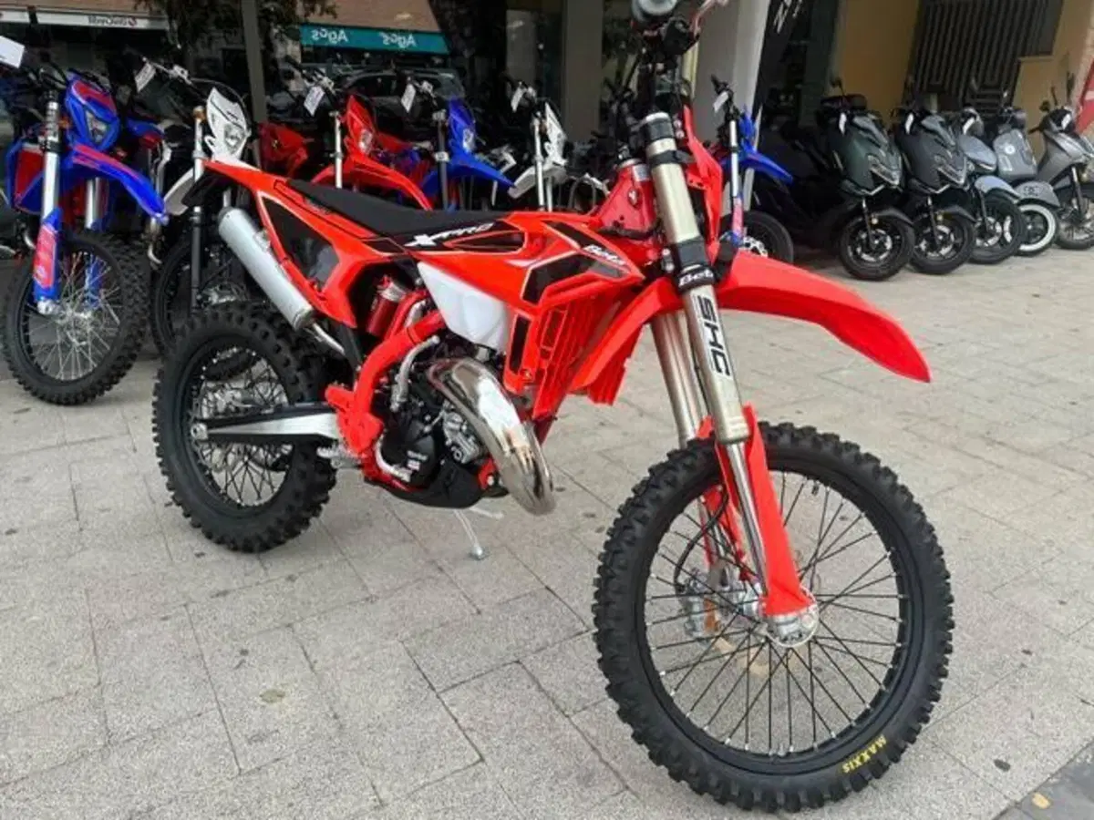 Betamotor RR X-PRO 125 2T Enduro (2027) (5)