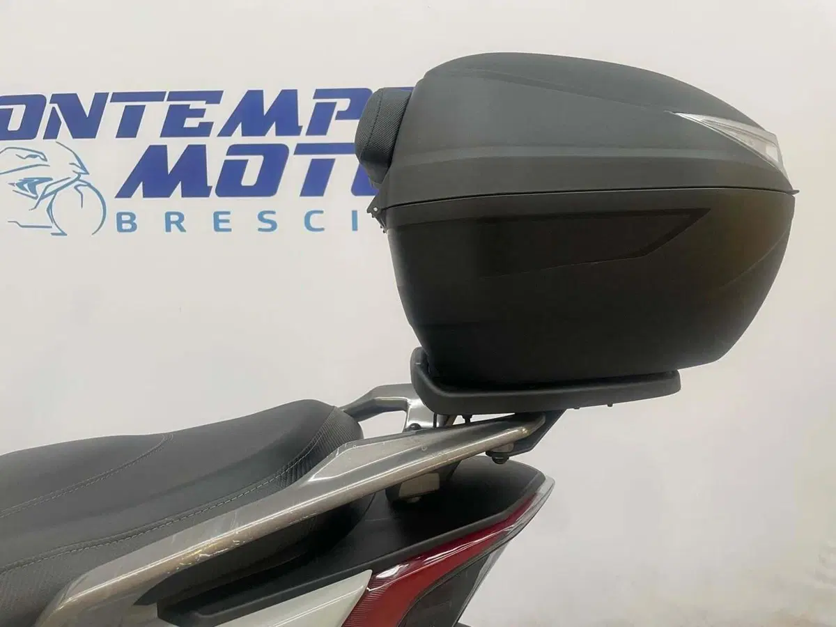 Kymco X-Town 300i City (2021 - 25) (9)