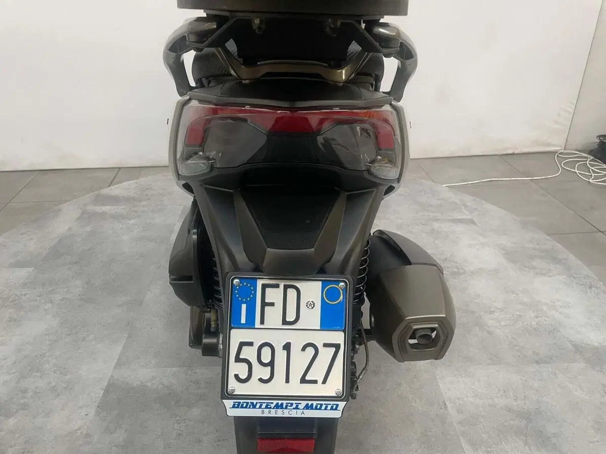 Kymco X-Town 300i City (2021 - 25) (16)