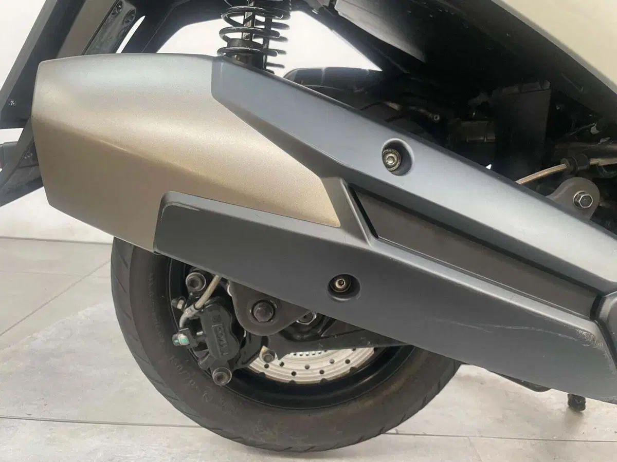 Kymco X-Town 300i City (2021 - 25) (18)