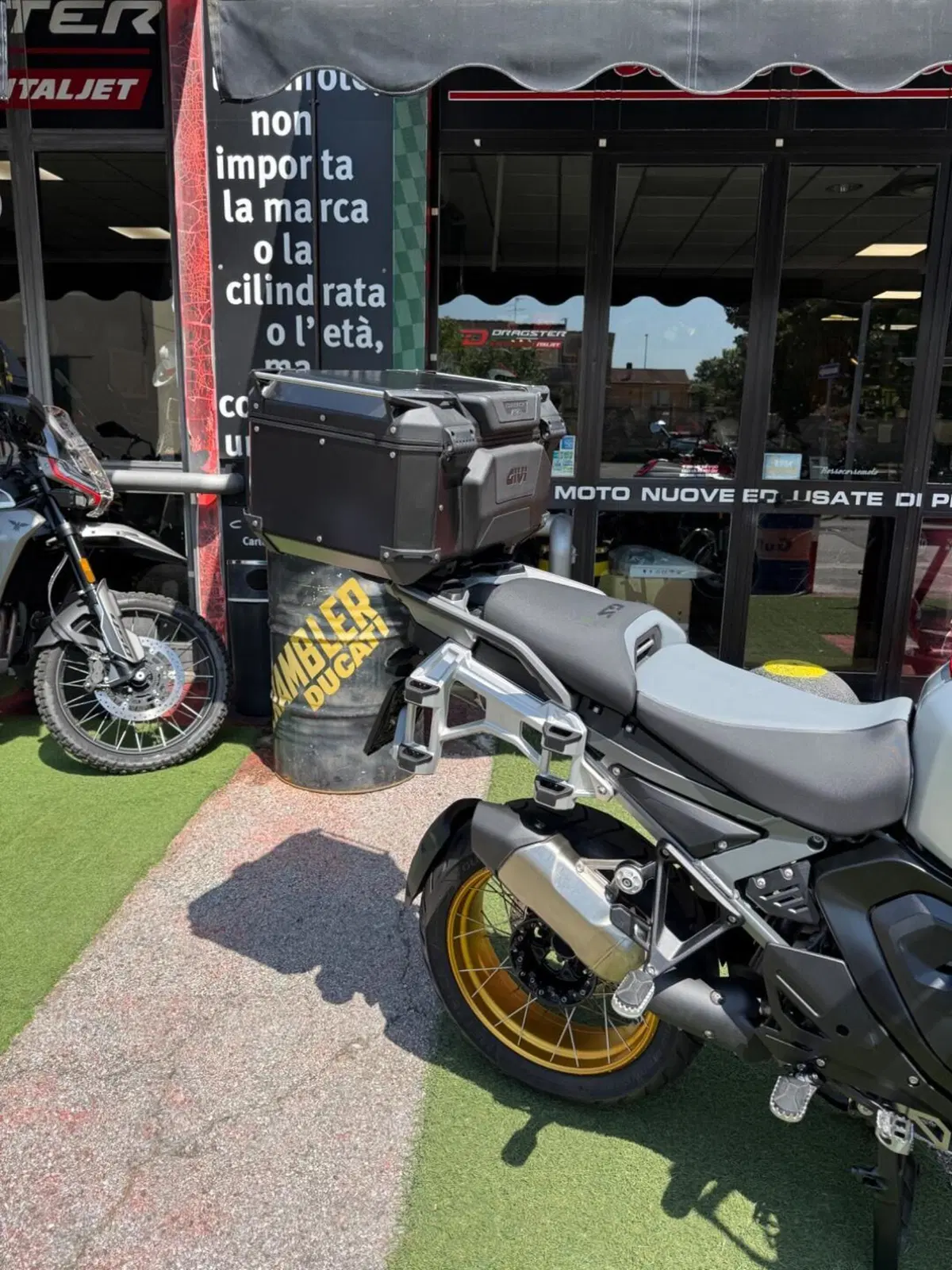 Bmw R 1300 GS Adventure ASA (2025 - 26) (8)
