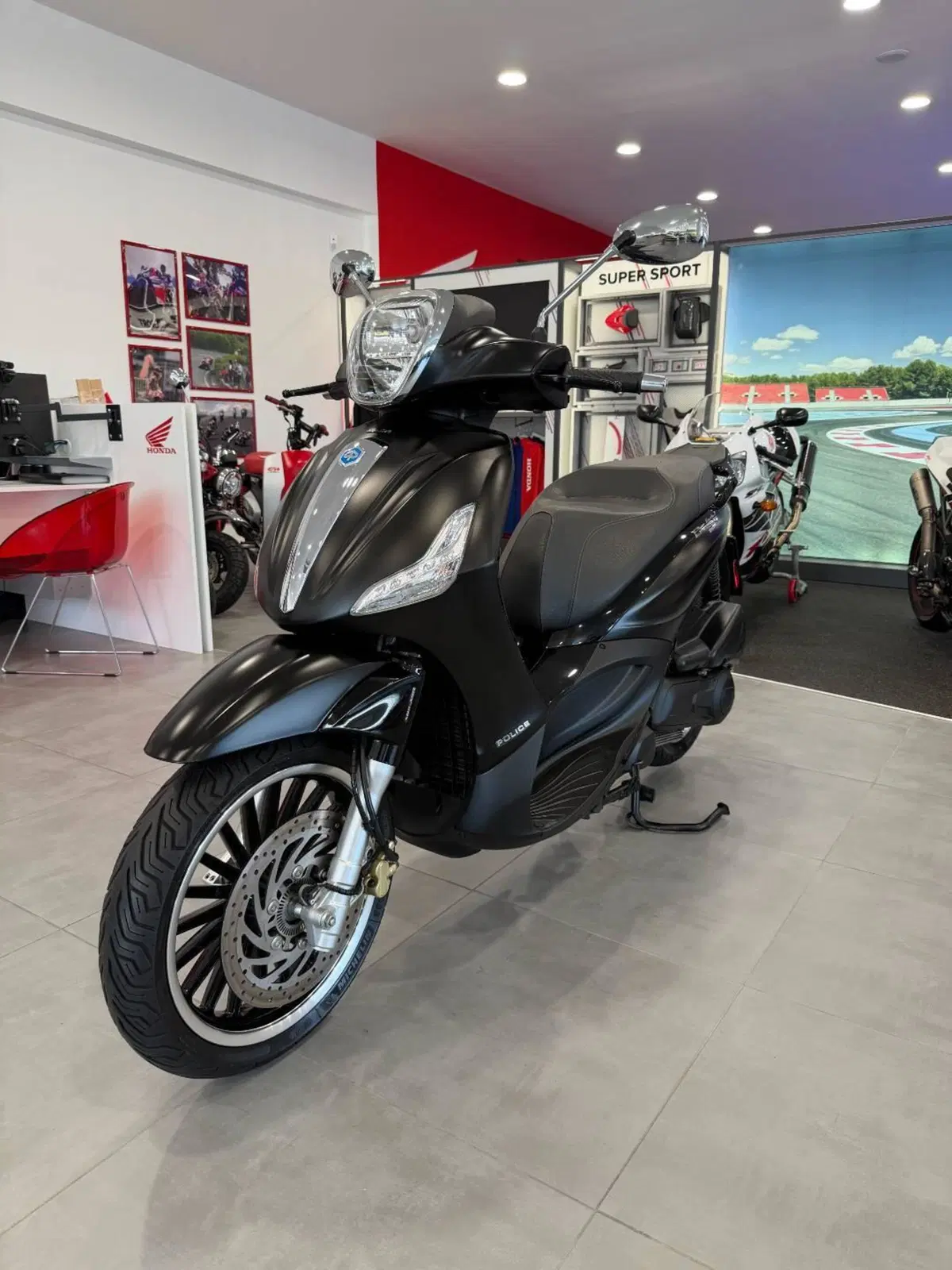 Piaggio Beverly 300 i.e. Police ABS-ASR (2017 - 20)