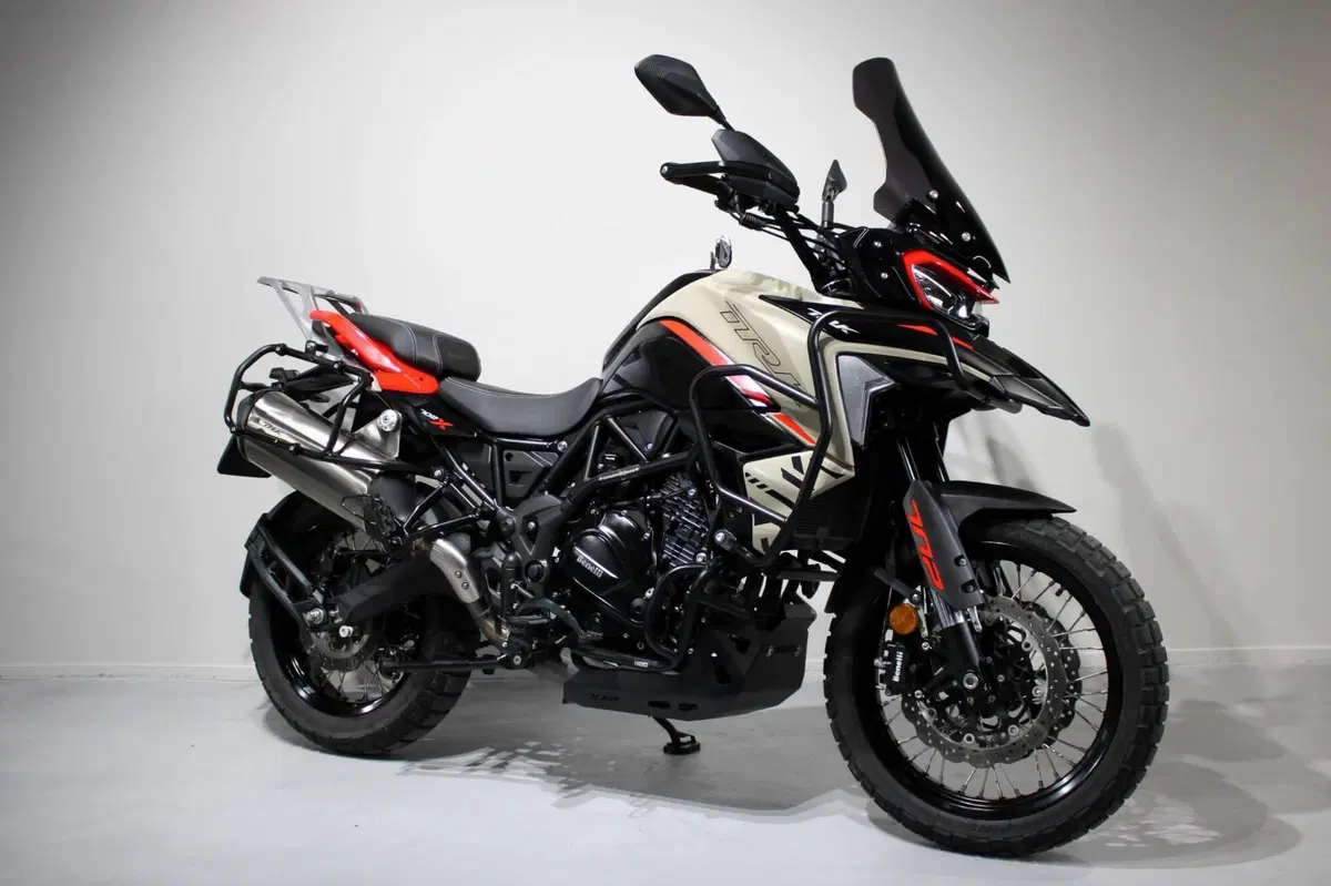 Benelli TRK 702X Dune Sea (2024 - 25) (2)