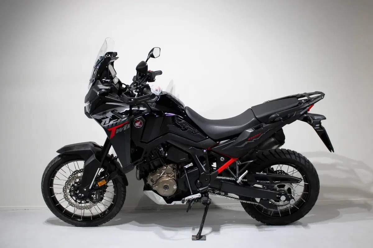 Honda Africa Twin CRF 1100L ES (2024 - 26) (4)