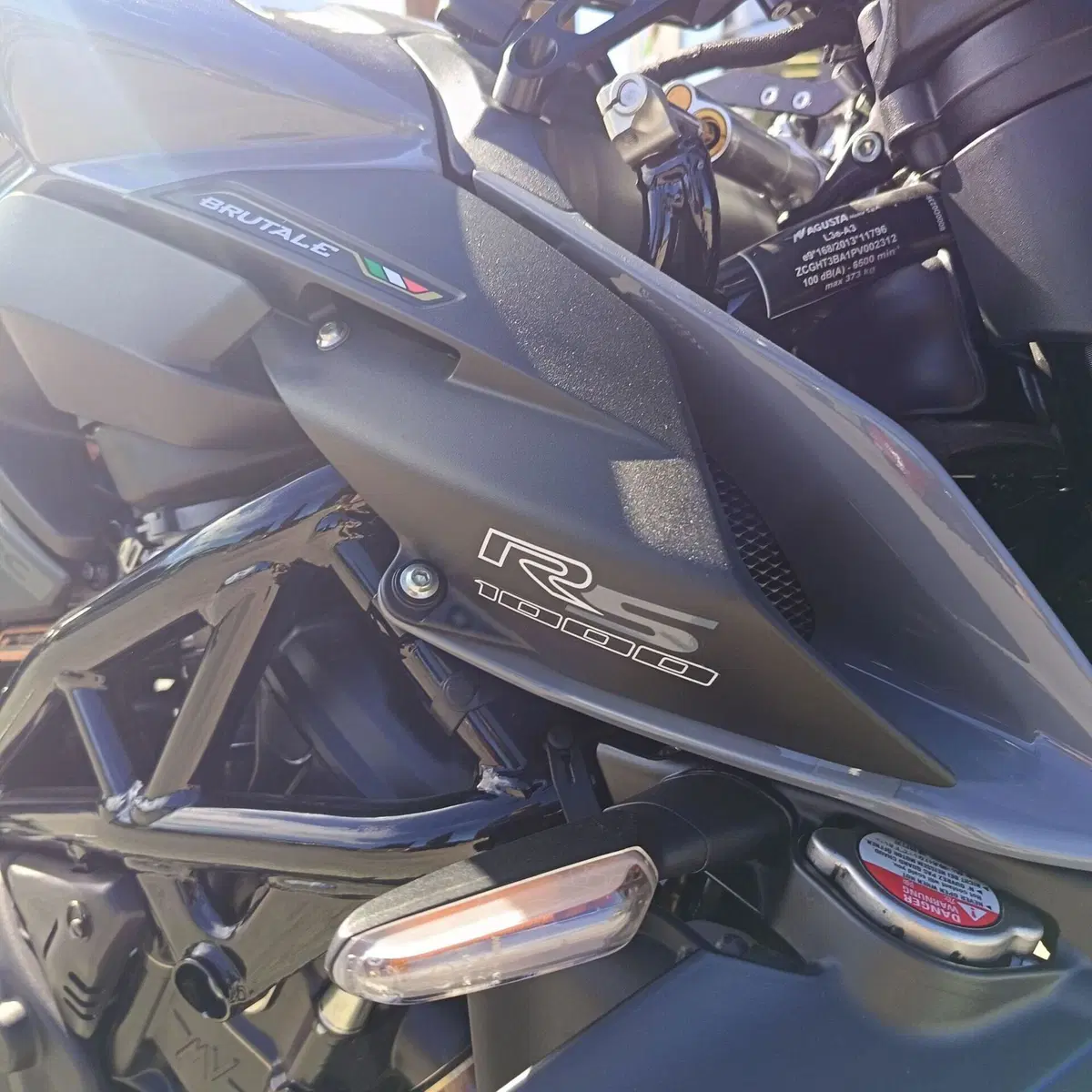 MV Agusta Brutale 1000 RS (2022 - 26) (4)