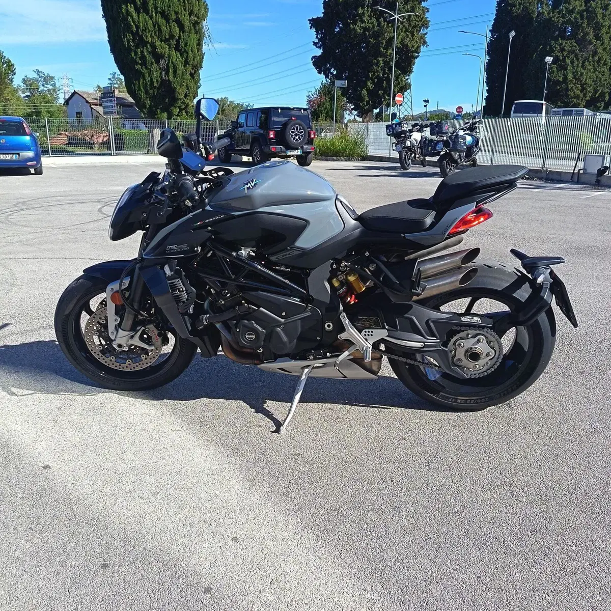 MV Agusta Brutale 1000 RS (2022 - 26) (7)