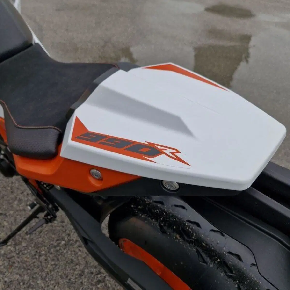 KTM 990 Duke R (2026) (11)