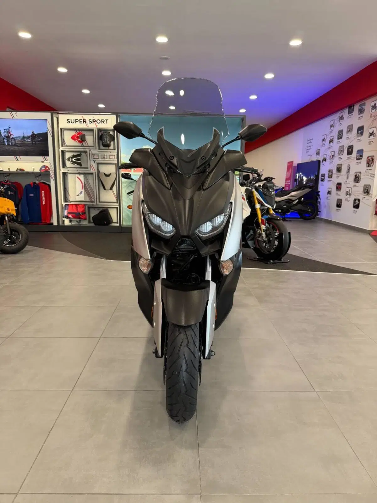 Yamaha X-Max 400 ABS (2017 - 20) (5)