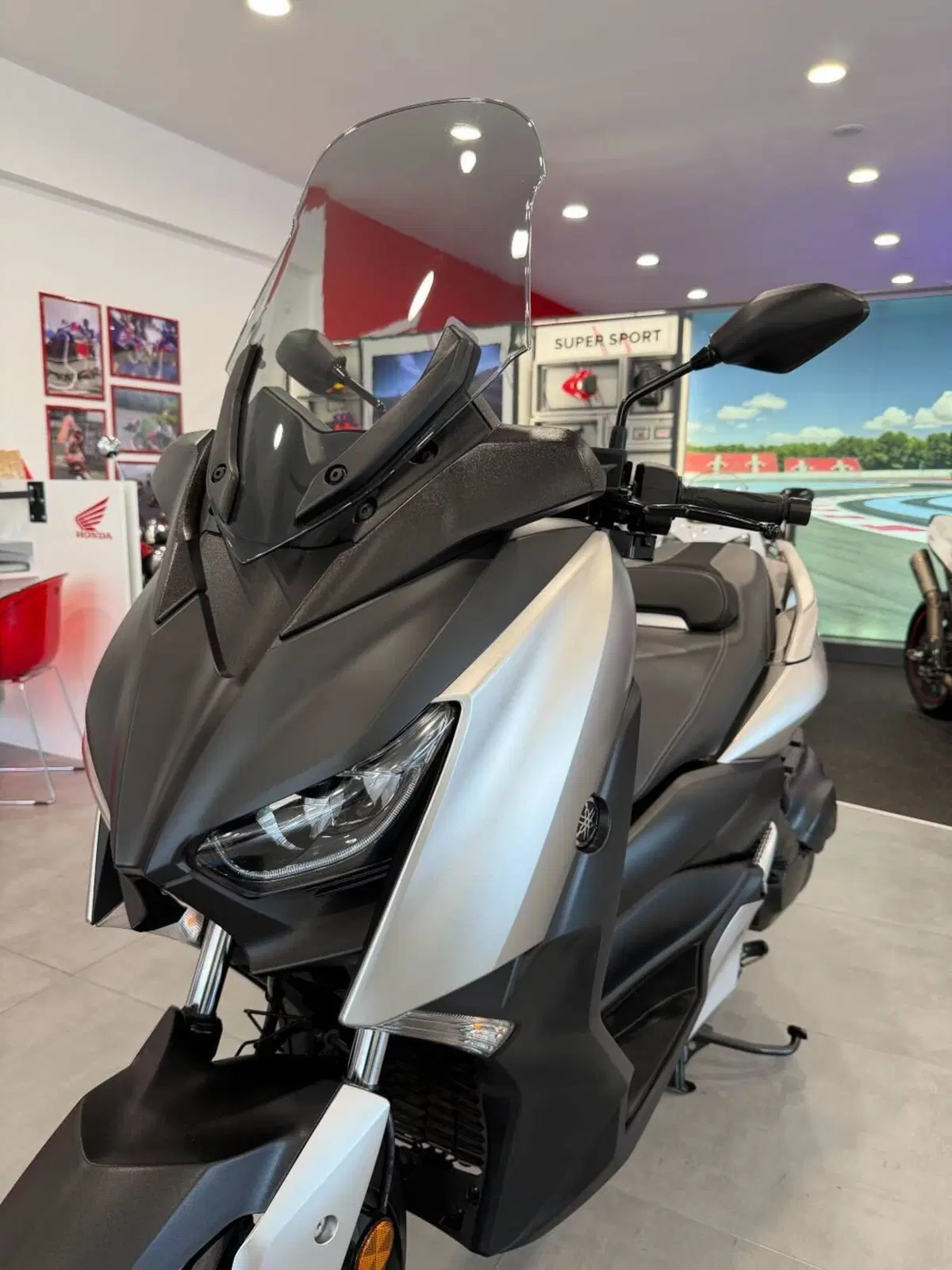 Yamaha X-Max 400 ABS (2017 - 20) (2)