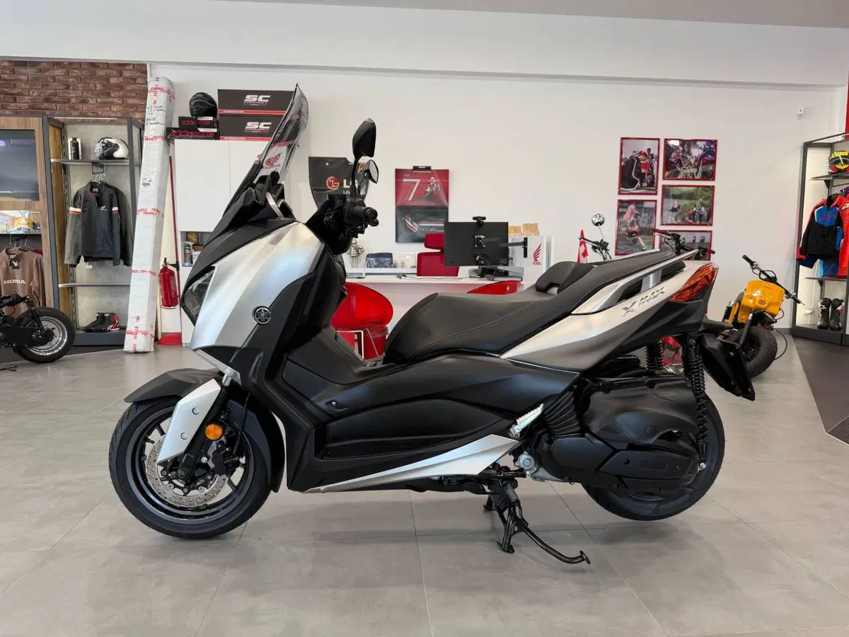 Yamaha X-Max 400 ABS (2017 - 20) (3)